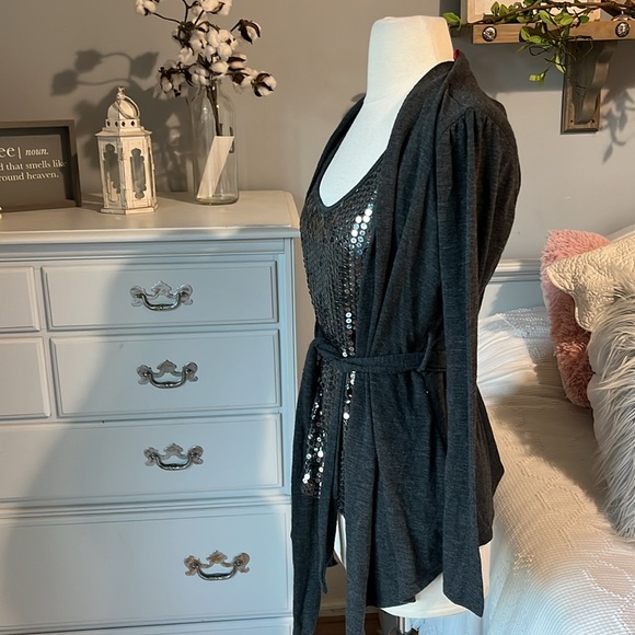 Sequin Top Tank Knit Long Sleeve Belted Charcoal Gray Womens Medium Tie Belt - Picture 3 of 16